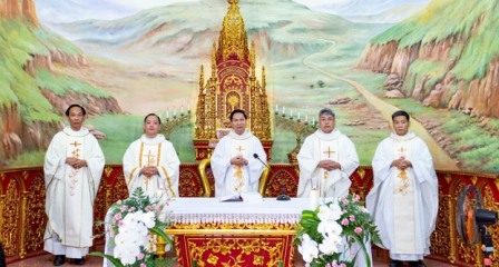 GP.Hưng Hóa - Giáo xứ Tuyên Quang đón mừng cha phó mới