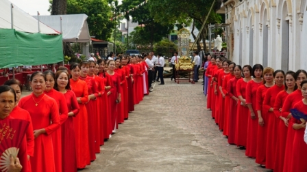 GP.Hưng Hóa - Ca đoàn giáo xứ Thủy Trạm mừng lễ Quan thầy và kỷ niệm 60 năm ngày thành lập