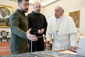 Đức Thánh Cha tiếp Tổng thống Ucraina tại Vatican lần thứ ba