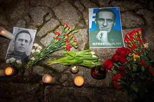 ĐHY Parolin bày tỏ kinh ngạc và đau buồn trước cái chết của Navalny