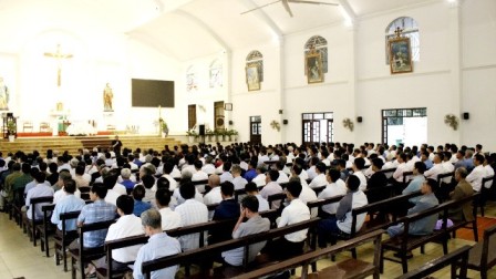 GP.Hưng Hóa - Thường huấn Ban hành Giáo hạt Tây Nam Phú Thọ tại giáo xứ Hoàng Xá