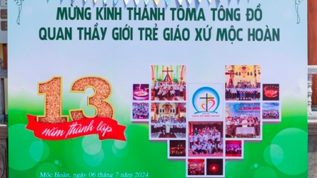 GP.Hưng Hóa - Giới trẻ Giáo xứ Mộc Hoàn mừng lễ Quan thầy và kỷ niệm 13 năm thành lập