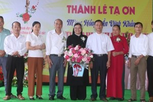 GP.Hưng Hóa - Thánh lễ tạ ơn hồng ân Vĩnh Khấn nữ tu Maria Phạm Thị Quy