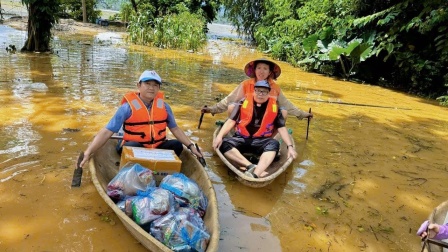 GP.Hưng Hóa - Caritas  Chia sẻ tình bác ái với các nạn nhân trong cơn bão số 3 - Yagi