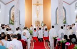 GP.Hưng Hóa - Giáo họ Đức Phong: Thánh lễ tạ ơn làm phép nhà thờ và nhà mục vụ mới