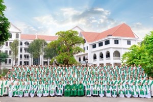 GP.Hưng Hóa - Hiệp Hành Thả Lưới Chỗ Nước Sâu – Khép Lại Tuần Tĩnh Tâm Linh Mục Giáo Phận  2025