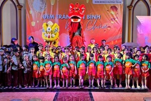 GP.Hưng Hóa - Giáo xứ Hương Tran – Trung thu 2025: “Đêm Trăng An Bình Bên Chúa”
