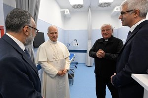 Đức Thánh Cha Lêô XIV khánh thành Phòng khám Thánh Martinô