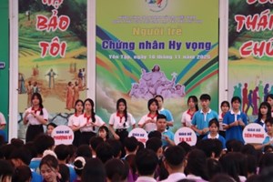 GP.Hưng Hóa - Giới Trẻ Giáo Hạt Tây Bắc Phú Thọ: Mừng Lễ Bổn Mạng Các Thánh Tử Đạo Việt Nam Và Hành Hương Năm Thánh Tại Nhà Thờ Yên Tập