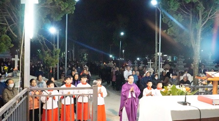 GP.Hưng Hóa - Thánh Lễ Cầu Cho Các Linh Hồn Tại Giáo Xứ Phù Lao