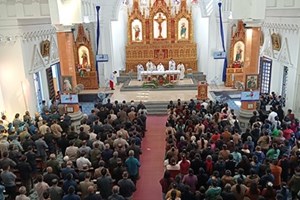 GP.Hưng Hóa - Giới Gia Trưởng Và Hội Lêgiô Mariae Giáo Hạt Yên Bái Hành Hương Năm Thánh