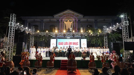 GP.Hưng Hóa - Giáo Xứ Phù Lỗ: Ca Đoàn Cecilia Mừng Kỷ Niệm 25 Năm Thành Lập và Phục Vụ