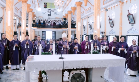 GP.Hưng Hóa - Giáo xứ Ro Lục tổ chức trọng thể lễ giỗ 50 năm Cha cố Giuse Nguyễn Đức Thịnh