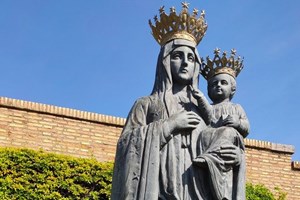 Bộ Giáo lý Đức Tin công bố văn kiện về các tước hiệu của Đức Mẹ