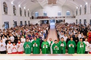 GP.Hưng Hóa - Các Giáo Xứ và Liên Huynh Huynh Đoàn Đa Minh Hạt Tây Nam Phú Thọ Hành Hương Năm Thánh Tại Giáo Xứ Hoàng Xá