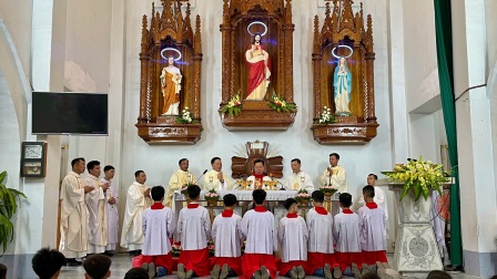 GP.Hưng Hóa - Thiếu Nhi Giáo Hạt Nghĩa Lộ Hành Hương và Gặp Mặt Lần II tại Giáo xứ Vĩnh Quang