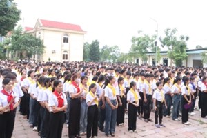 GP.Hưng Hóa - Thiếu nhi Giáo lý Cấp II, Cấp III Giáo hạt Tây Bắc Phú Thọ hành hương Năm Thánh tại Nhà thờ Yên Tập