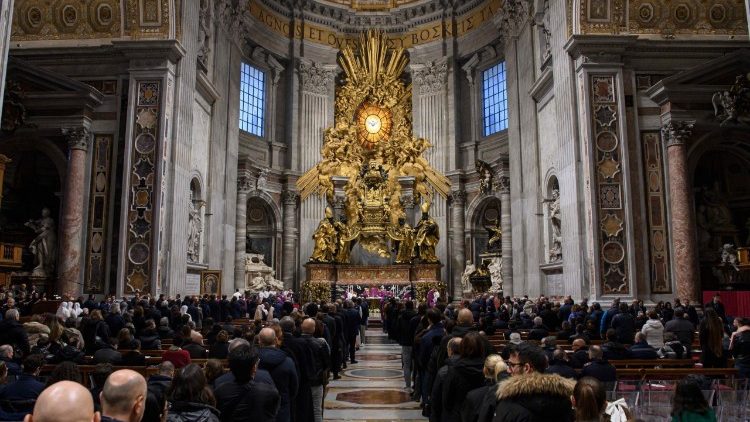 Đức Tổng Giám mục Edgar Parra chủ tế Thánh lễ mừng Chúa Giáng Sinh dành cho các nhân viên Vatican