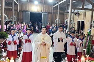 GP.Hưng Hóa - Giáo điểm Nậm Xé – Chuẩn xứ Văn Bàn: Giáng Sinh sớm nơi vùng ngoại biên