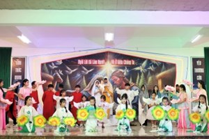 GP.Hưng Hóa - Đêm Giáng Sinh 2025 tại Giáo xứ Trại Sơn