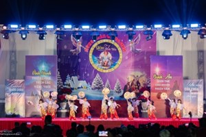 GP.Hưng Hóa - Đêm Hoan Ca Và Thánh Lễ Mừng Chúa Giáng Sinh 2025 Tại Giáo Xứ Nỗ Lực