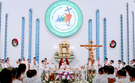 GP.Hưng Hóa - Giáo phận Hưng Hoá: Thánh Lễ Bế Mạc Năm Thánh 2025