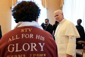 Đức Thánh Cha mời gọi tín hữu Tây Ban Nha vun đắp đời sống nội tâm và nhận ra Chúa nơi người nghèo