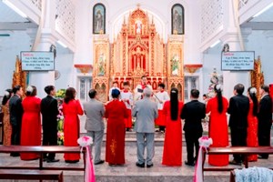 GP.Hưng Hóa - Giáo Xứ Dị Nậu Hân Hoan Mừng Lễ Thánh Gia Thất – Tôn Vinh Hồng Ân Hôn Nhân Gia Đình