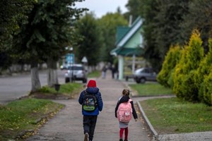 Tòa Thánh tiếp tục nỗ lực đưa các trẻ em Ucraina bị bắt sang Nga được trở về nhà