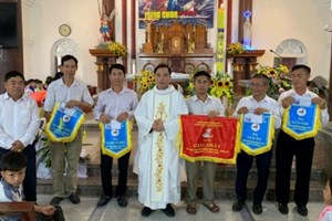 GP.Hưng Hóa - Tam Nhật Vượt Qua tại Giáo xứ Phú Nghĩa, Ba Vì: Hành trình đức tin sâu lắng trong Tuần Thánh