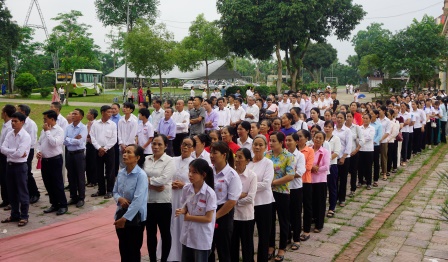 GP.Hưng Hóa - Phiên Thứ Hai Giáo Xứ Phượng Vỹ Hành Hương Năm Thánh Tại Nhà Thờ Yên Tập