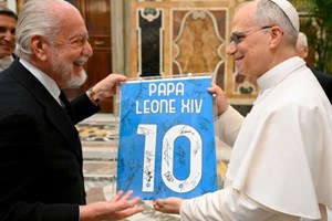 Đức Thánh Cha Lêô XIV tiếp Câu lạc bộ bóng đá Napoli