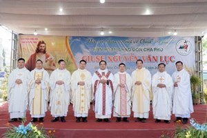 GP.Hưng Hóa - Giáo xứ Mộc Châu hân hoan chào đón Cha phó Giuse Nguyễn Văn Lục