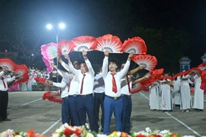 GP.Hưng Hóa - Chuẩn xứ Cửu Tích: Thánh Lễ Khai Mạc Tháng Dâng Hoa Mừng Kính Đức Mẹ