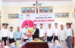 GP.Hưng Hóa - Đức Cha Phụ Tá Phaolô Nguyễn Quang Đĩnh Thăm Mục Vụ Tại Giáo Xứ Yên Tập