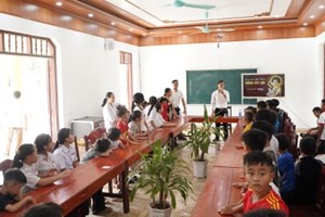 GP.Hưng Hóa - Tu Sinh và Lễ Sinh Giáo xứ Hoàng Xá Hân Hoan Mừng Lễ Sinh Nhật Thánh Gioan Tẩy Giả - Quan Thầy Tu Sinh Giáo phận