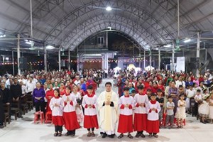 GP.Hưng Hóa - Giáo Xứ Trại Sơn Bế Mạc Tháng Hoa