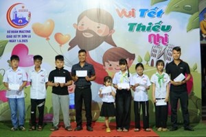 GP.Hưng Hóa - Giáo Xứ Sơn La Khai Mạc Tháng Kính Thánh Tâm Chúa Giêsu, Trao Thưởng Giáo Lý & Vui Tết Thiếu Nhi 1/6