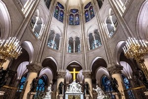 Đức Thánh Cha mời gọi các linh mục của Giáo tỉnh Paris đặt nền tảng cuộc đời trong Chúa Giêsu