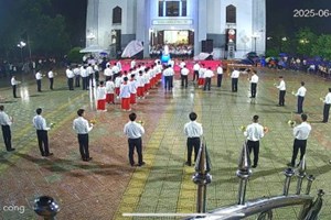 GP.Hưng Hóa - Giáo Xứ Ngô Xá Dâng Hoa Kết Thúc Tháng Kính Thánh Tâm Chúa