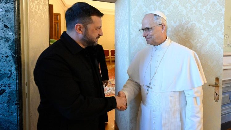 Tiếp tổng thống Zelensky, Đức Thánh Cha Lêô khẳng định Vatican sẵn sàng đón đại diện của Nga và Ucraina để hòa đàm