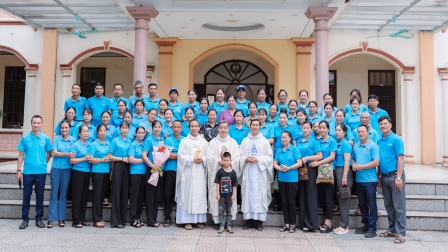 GP.Hưng Hóa - Thánh Lễ Tạ Ơn Mừng Kỷ Niệm 8 Năm Hình Thành Và Phát Triển - 5 Năm Thành Lập Bác Ái Hiến Sĩ Giáo Phận  (15.7.2020 - 15.7.2025)