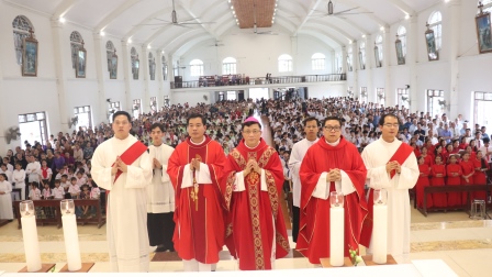 GP.Hưng Hóa - Giáo Xứ Hoàng Xá: Mừng Lễ Quan Thầy Thánh Phêrô Tồng Đồ Và Kỷ Niệm 130 Năm Thành Lập Giáo Xứ