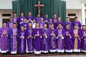 GP.Hưng Hóa - Thánh Lễ Giỗ 18 Năm Cha Cố Giuse Nguyễn Văn Đông