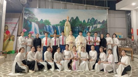 GP.Hưng Hóa - Thánh Lễ Ra Mắt Và Mừng Lễ Quan Thầy Của Ca Đoàn Chuẩn Xứ Cửu Tích