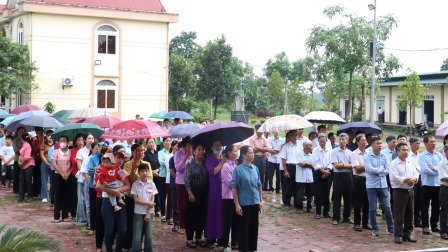 GP.Hưng Hóa - Giáo xứ Dư Ba hành hương Năm Thánh Phiên thứ ba tại Nhà thờ Yên Tập