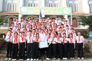 GP.Hưng Hóa - Huynh Trưởng - Dự Trưởng Hiệp Đoàn Thánh Néron Bắc Giáo hạt Tây Bắc Phú Thọ mừng lễ Quan thầy và Hành hương Năm Thánh tại nhà thờ Yên Tập