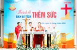 GP.Hưng Hóa - Đức cha Đaminh Hoàng Minh Tiến dâng Thánh lễ và ban Bí tích Thêm Sức cho 197 em thiếu nhi giáo xứ Trù Mật