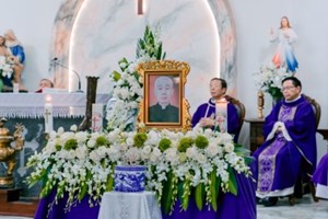 GP.Hưng Hóa - Tưởng nhớ và Tri ân Cha cố Giuse Phí Đình Sự trong Thánh lễ Giỗ đầu