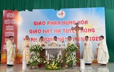 GP.Hưng Hóa - Giáo xứ Phú Lâm hành hương Năm Thánh: Noi gương Thánh Augustinô – Sống tỉnh thức và trung tín